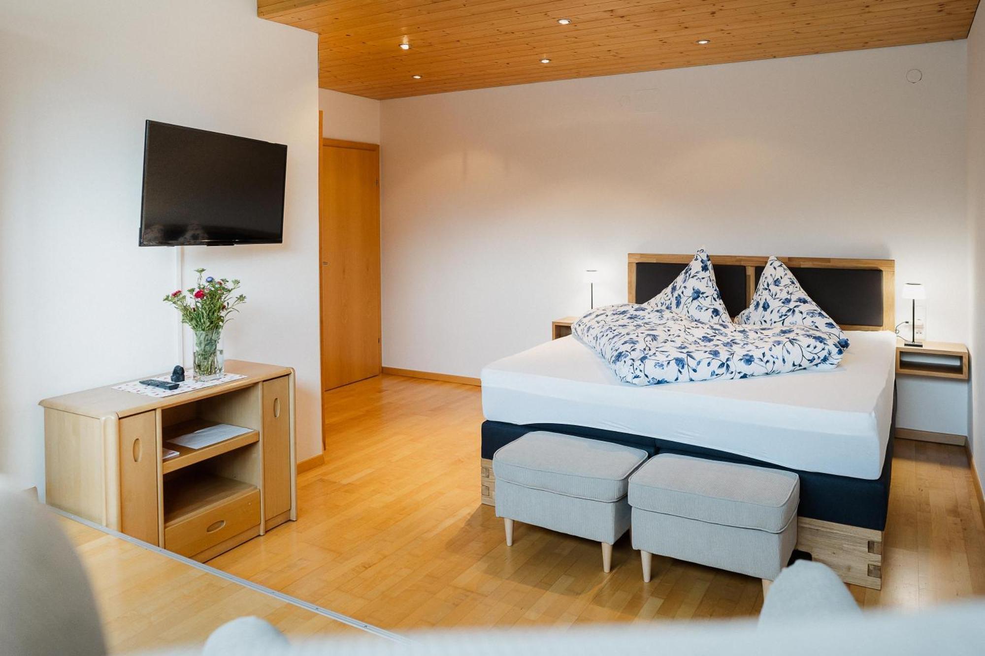Ferienwohnung Hoche Vandans Bagian luar foto